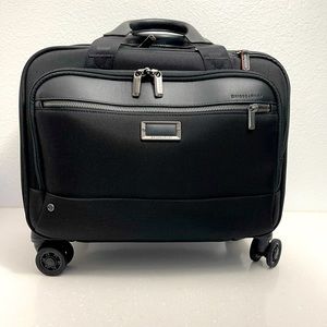 Briggs and Riley Medium Spinner Brief